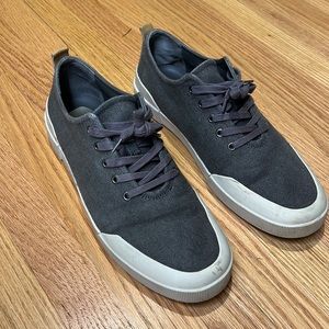 VINCE Men’s Gray Sneakers Size 10M
